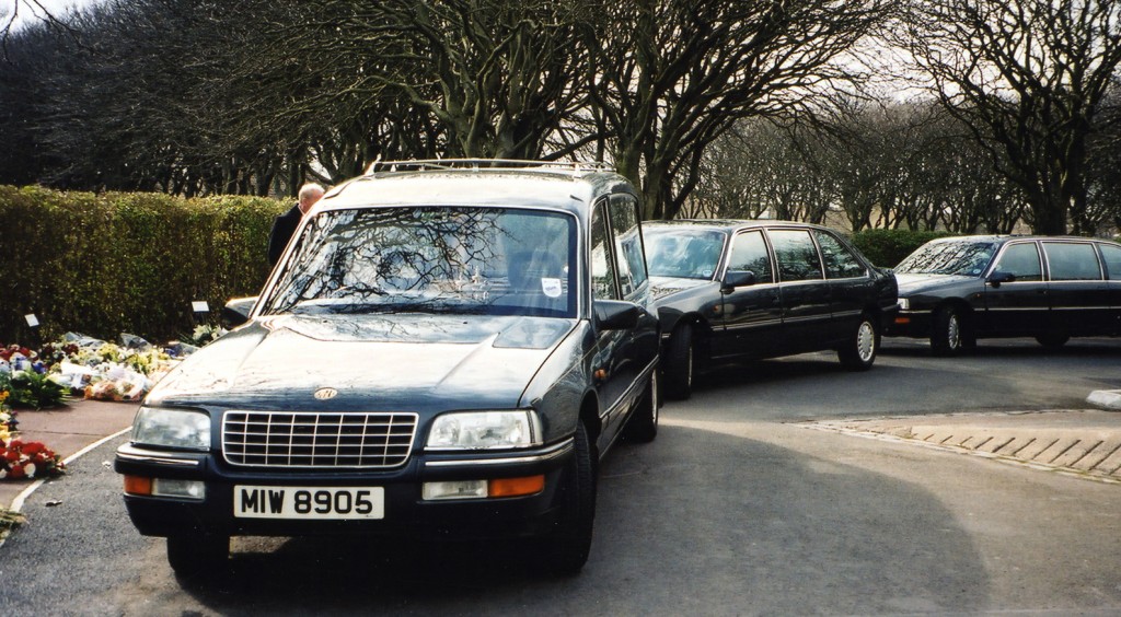Traditional hearses, horse-drawn hearses, limousine hire.